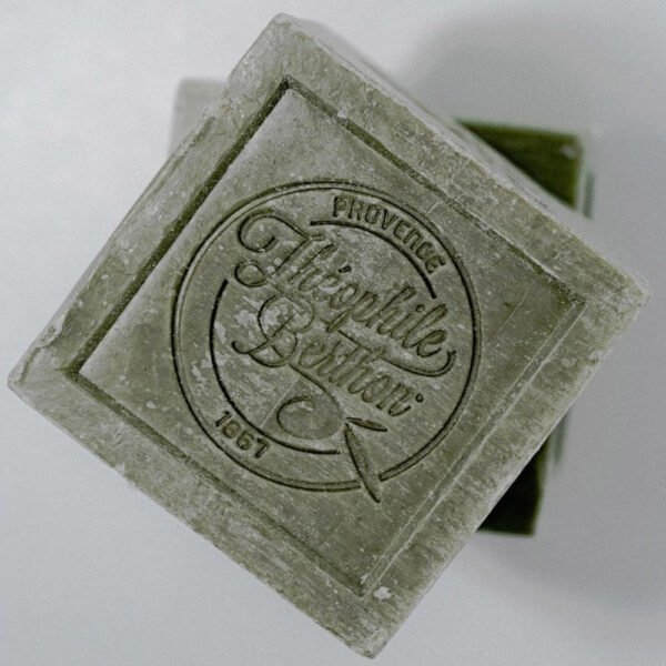 Theophile Berthon Marseille-saippua 100% oliiviöljystä