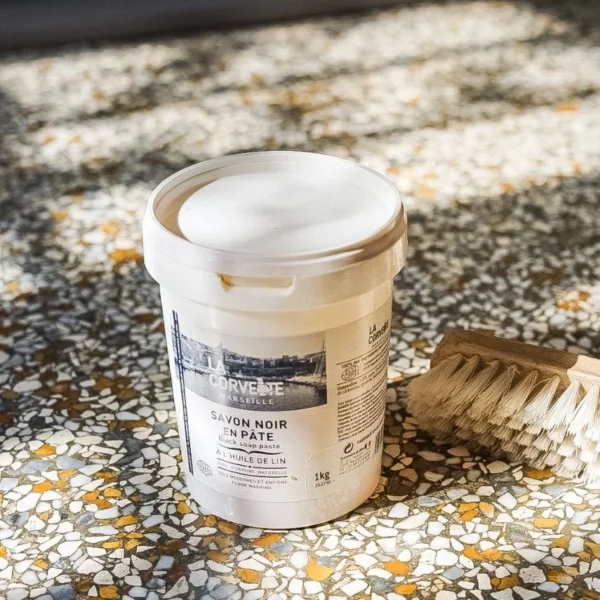 La Corvette mustasaippuapasta (Savon Noir) pellavansiemenöljyllä 1kg